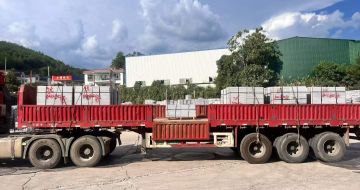 陕西 芝麻灰花岗岩地铺石出货日常