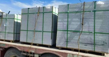 陕西 芝麻白花岗岩地铺石装车日常