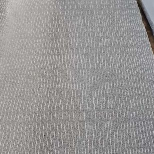 陕西 芝麻灰花岗岩斧剁面，刀斩面