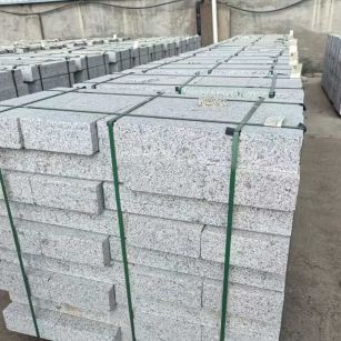 陕西 白麻花岗岩路沿石，弧形路沿石，道牙石，马路牙子，界石，路缘石，平沿石，直岩石，平缘石等