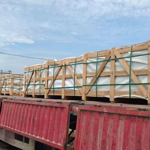 陕西 芝麻白花岗岩地铺石出口专车-泰国游