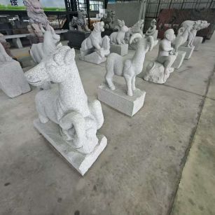 陕西 芝麻白花岗岩造型立体雕刻——十二生肖