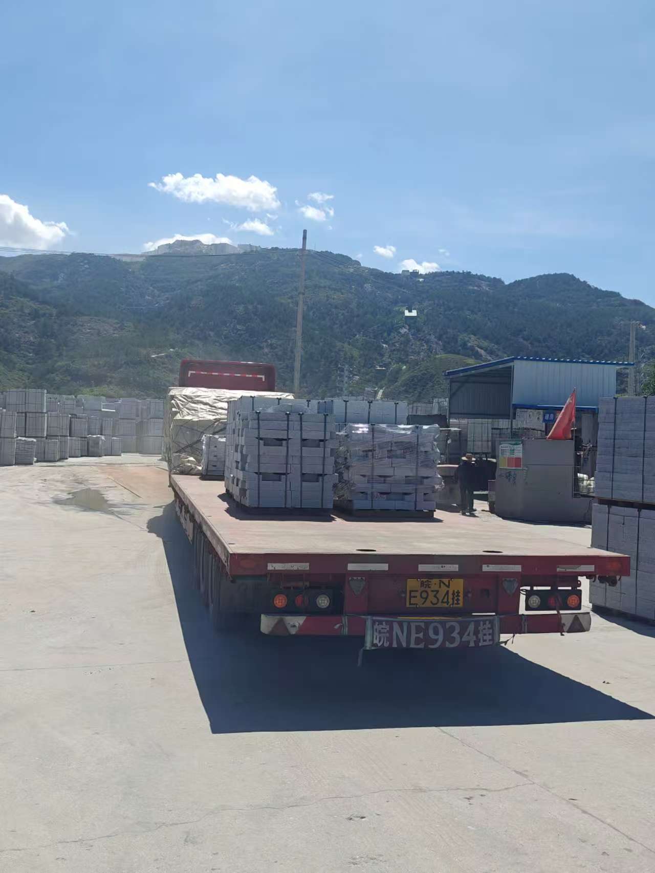 陕西 芝麻白仿形路沿石，直形路沿石