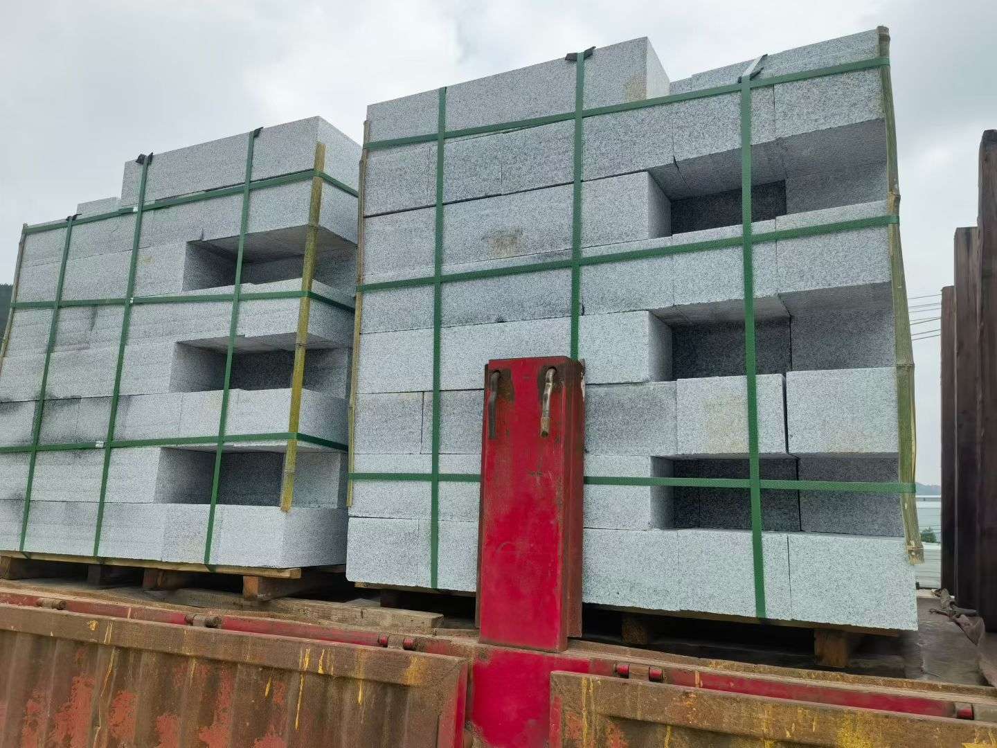 陕西 芝麻白花岗岩路沿石，平石，路侧石，马路牙子，路缘石，立缘石，平缘石等