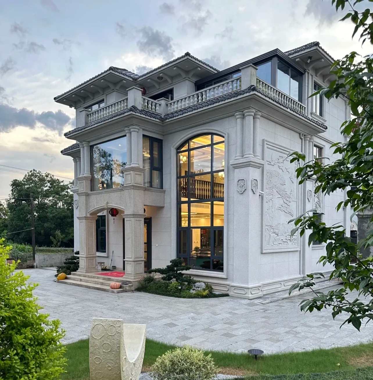 陕西 白麻花岗岩私人别墅干挂石材豪华定制