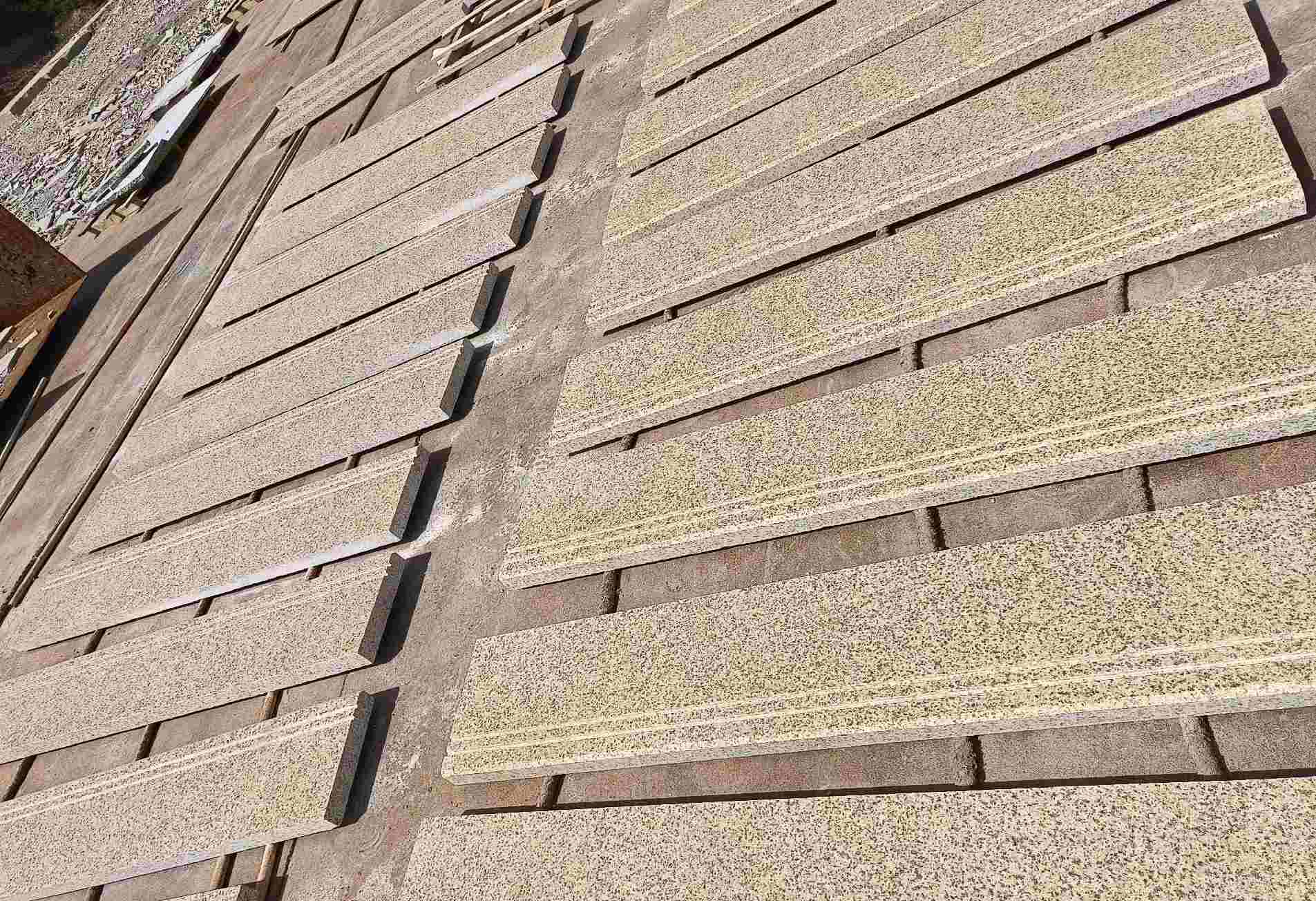 陕西 黄金麻花岗岩光面楼梯踏步