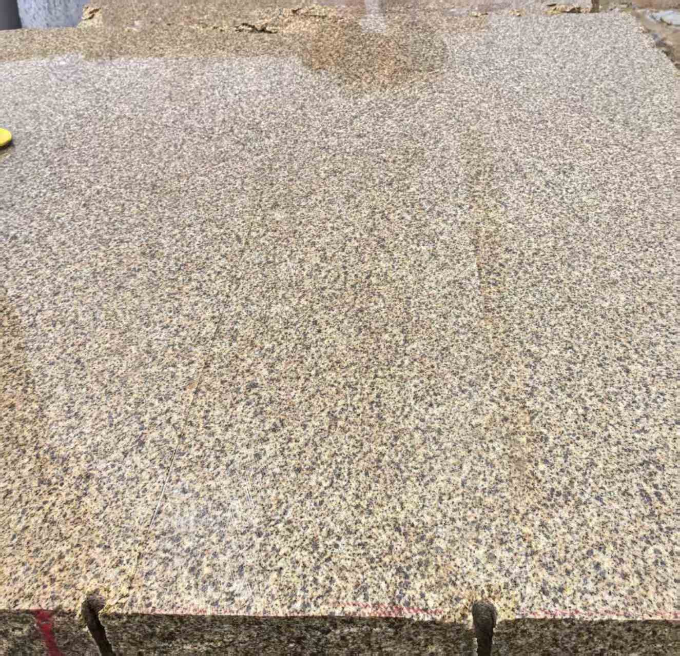 陕西 黄金麻花岗岩石材方料